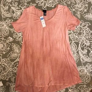 Agnes & Dora everyday tee. Peach. NWT